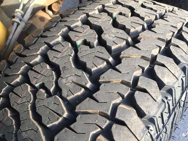 2004 Ford F-250 Super Duty XLT 4dr Crew Cab 4WD SB